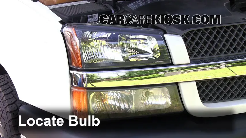 2004 Chevrolet Silverado 1500 LS 5.3L V8 FlexFuel Extended Cab Pickup (4 Door) Lights Highbeam (replace bulb)
